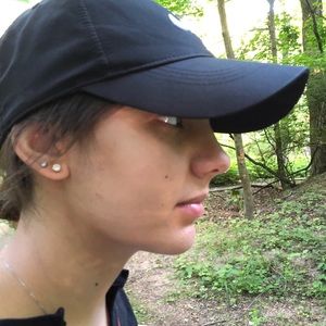 Meet your Posher, Sabrina